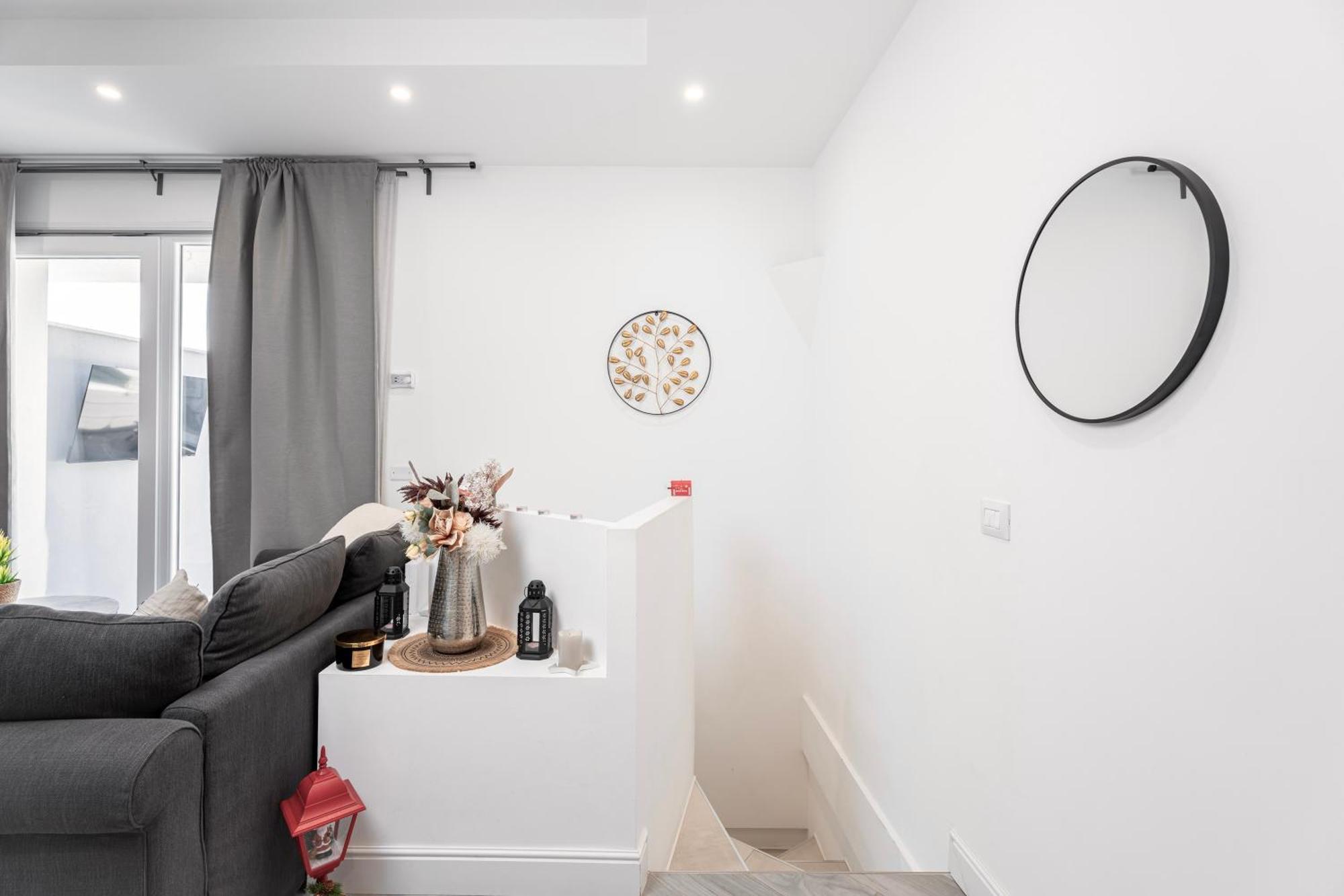 Luxury - Jacuzzi Apartments Near Rome Velletri Buitenkant foto